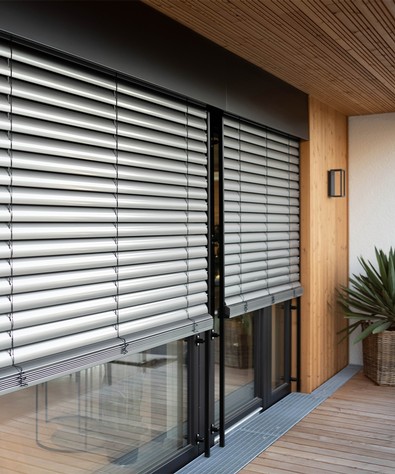 protection-brise-soleil-orientable-somfy
