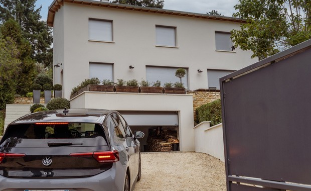 Ouverture du portail et du garage Somfy
